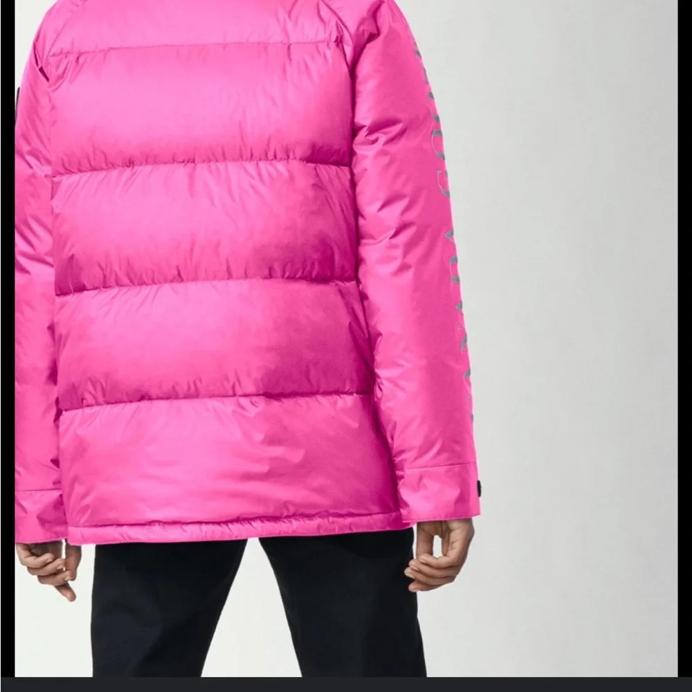 Limited Edition Canada Goose - Picture 4 of 9